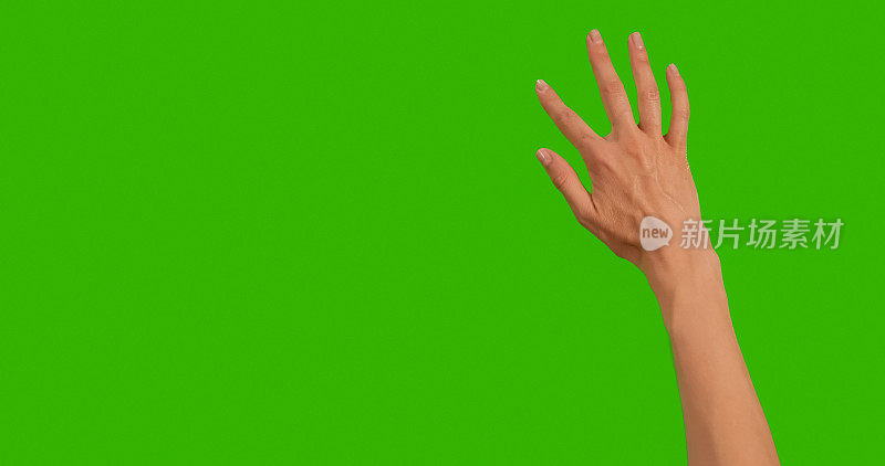 手势色度键包。手势在绿色的屏幕背景。女性手近距离显示触摸屏的多点触控手势:点击，缩放，垂直，水平滑动，滚动。完整的绿色屏障。