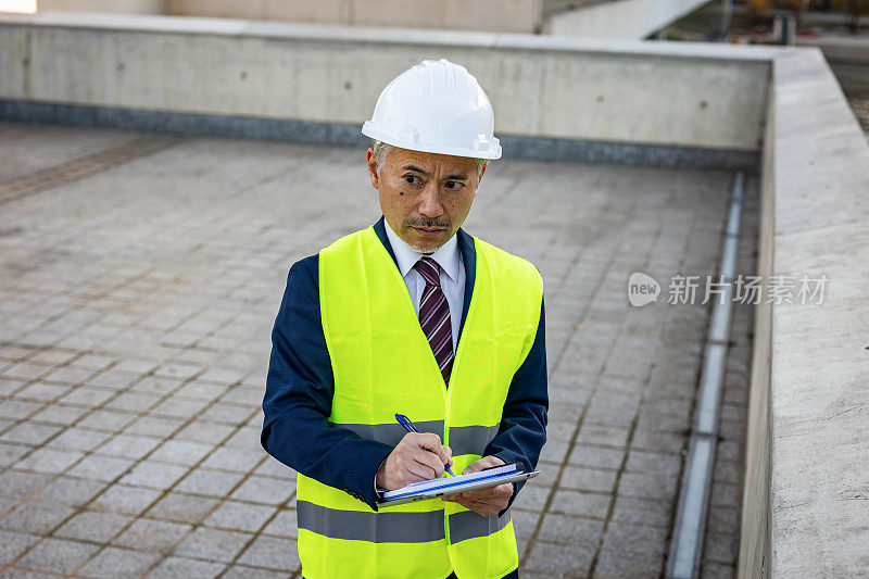 我正在做一个建造住宅楼的项目