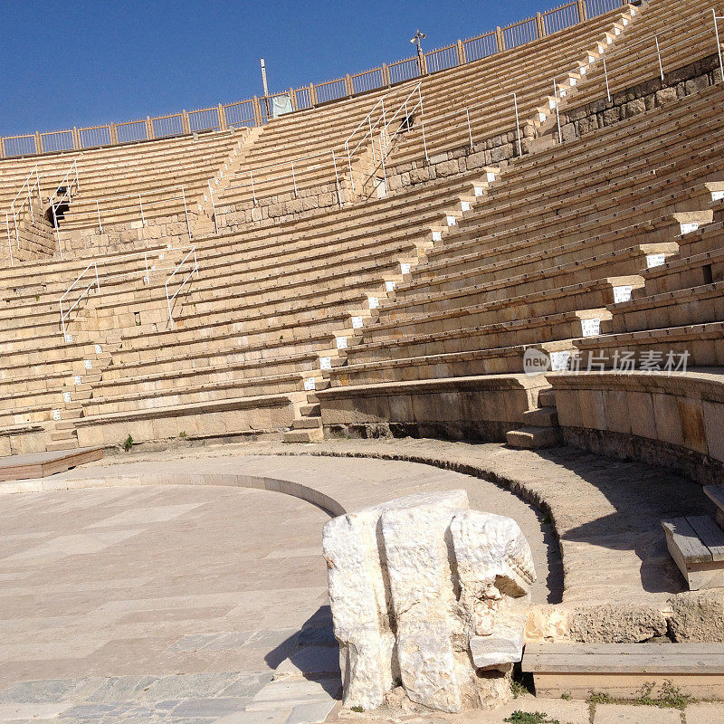 罗马剧院，凯撒利亚，以色列
