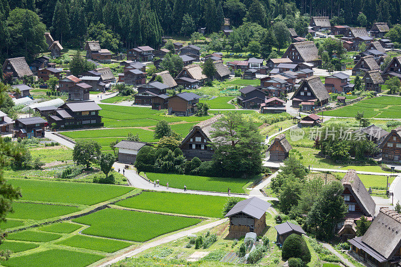 日本的世界遗产白川湖