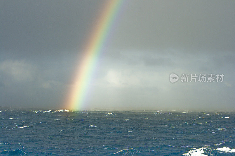 彩虹海景德雷克海峡