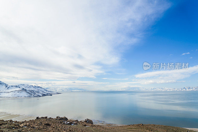 羚羊岛的大盐湖