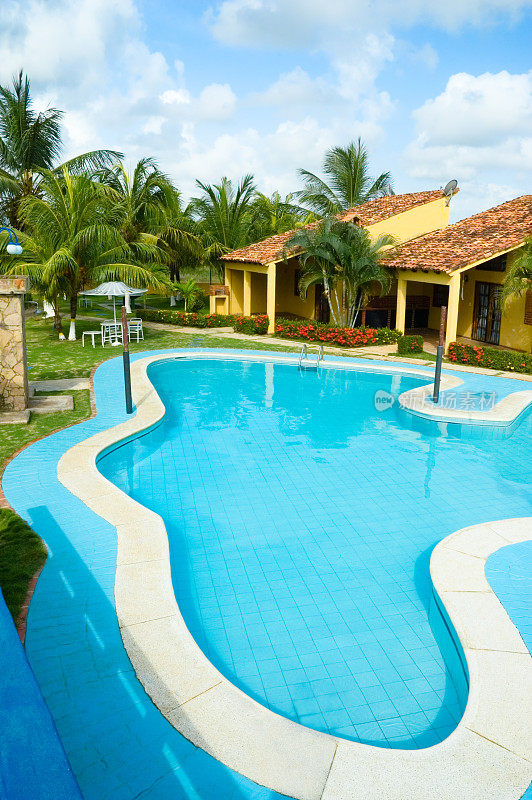 热带度假游泳池