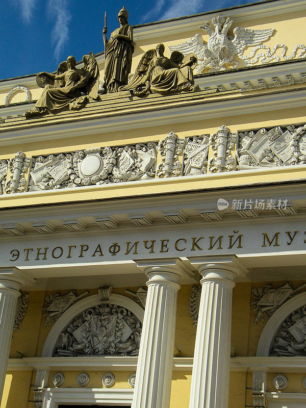 雕塑和建筑细节米哈伊洛夫斯基宫圣彼得堡俄罗斯