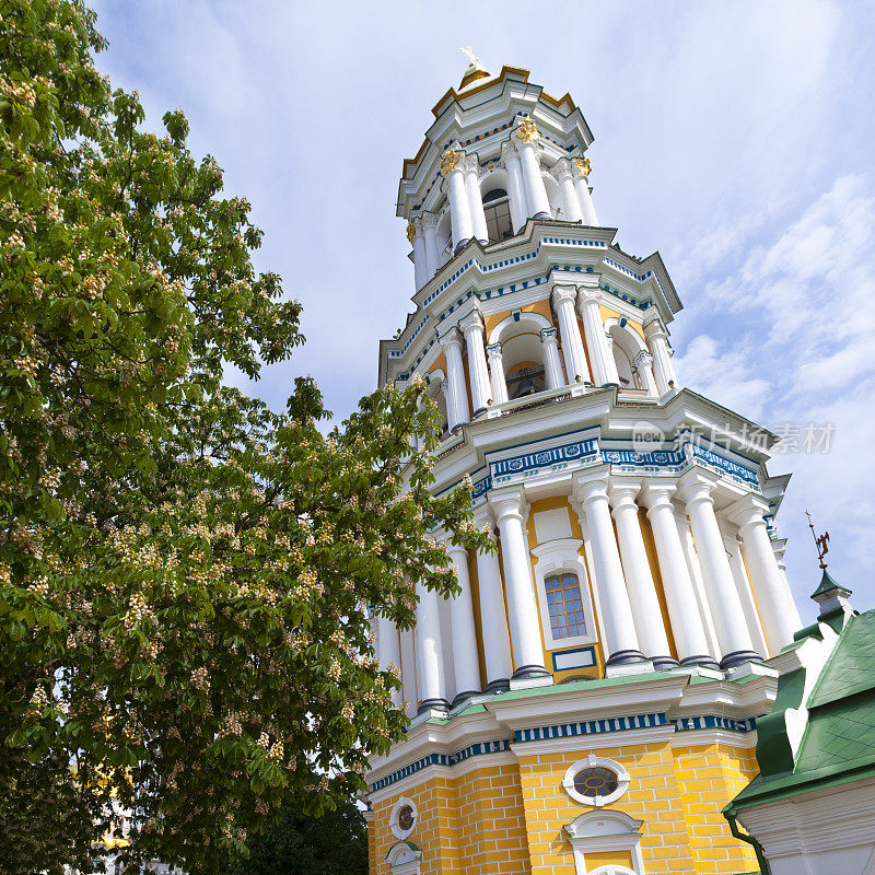 基辅圣索菲亚修道院的钟楼