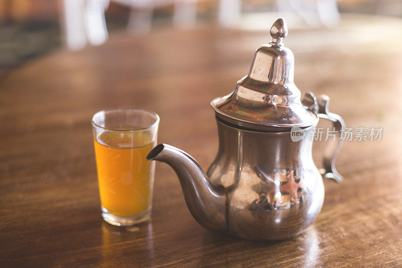 摩洛哥的花草茶