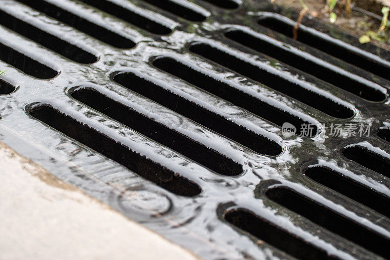 雨天金属下水道炉排