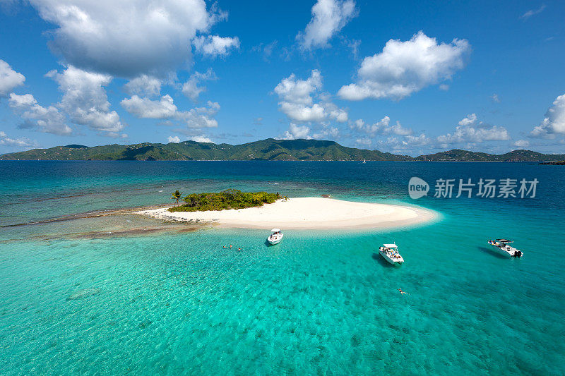 鸟瞰图偏远的热带岛屿，沙斯皮，英属维尔京群岛