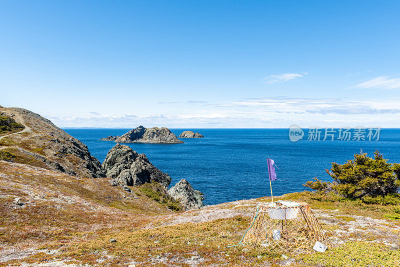 低头，保姆洞和睡眠湾小径，乌鸦头，Twillingate，加拿大