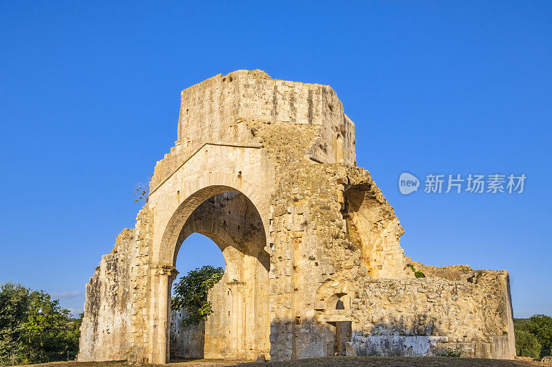 托斯卡纳-圣布鲁齐奥修道院