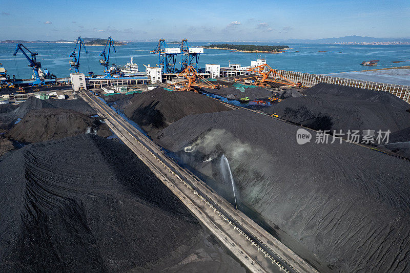 由海港运输的煤炭中的煤炭
