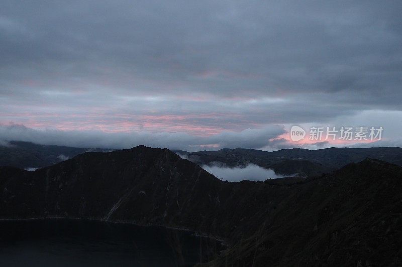 湖Quilotoa、厄瓜多尔