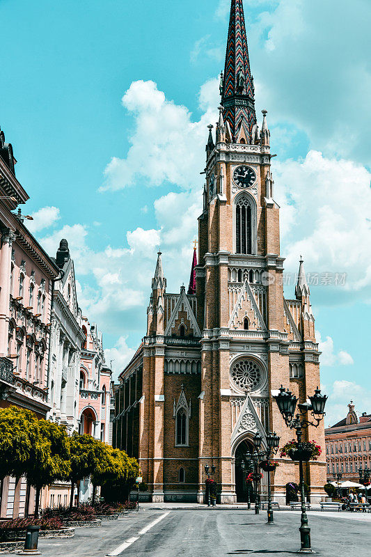 著名的玛丽天主教教堂在诺维萨德，塞尔维亚