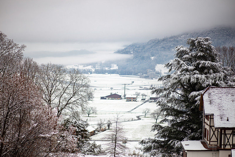 雪瑞士村