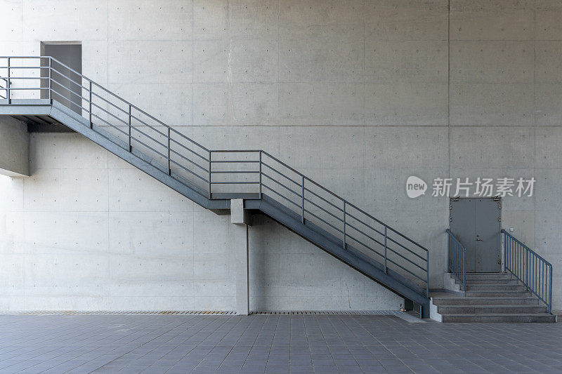现代建筑空间中的楼梯
