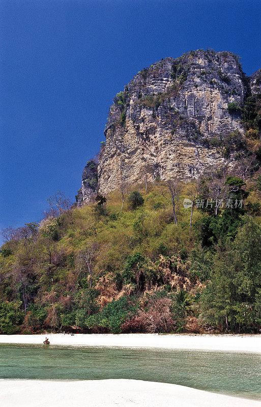 泰国甲米省近海岛屿。