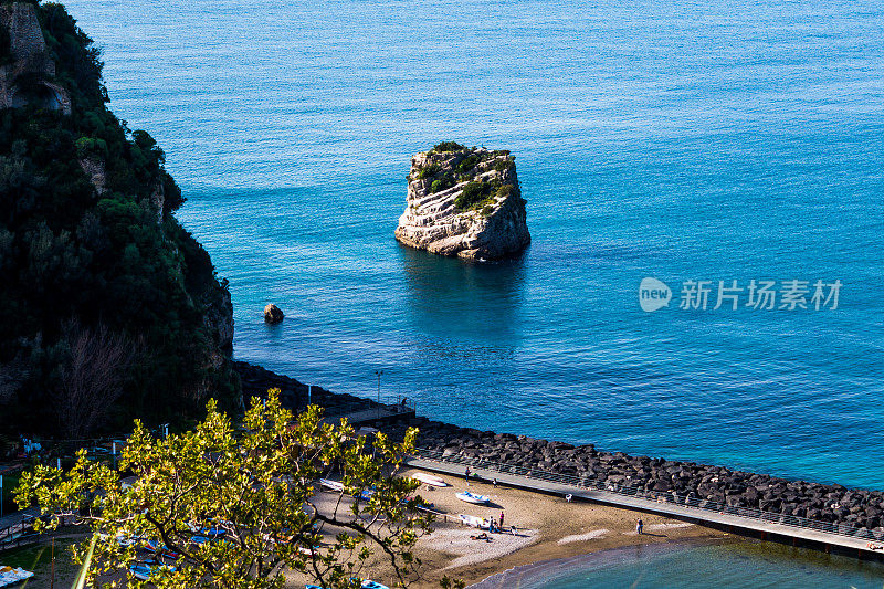 索伦托海岸海滩