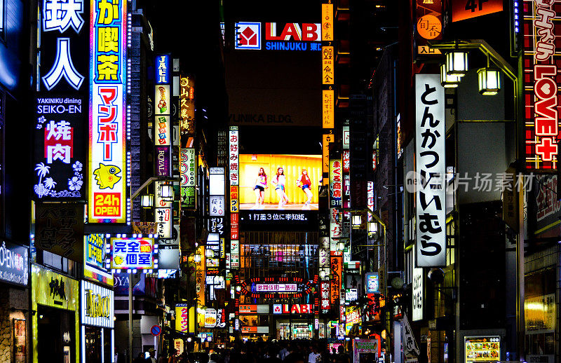 东京街景-新宿夜景