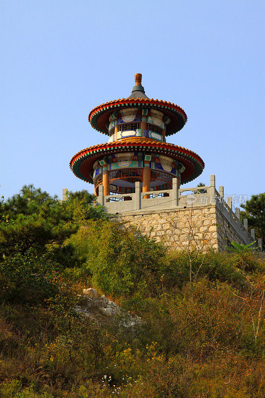 中国一座寺庙中的宗教建筑景观