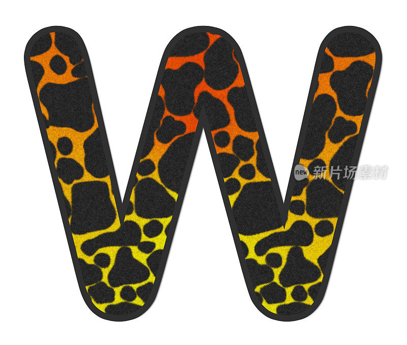 3D长颈鹿橙黄印花字母W，动物皮毛创意装饰人物W，猎豹彩色孤立在白色背景裁剪路径。设计字体野生动物或safari概念。
