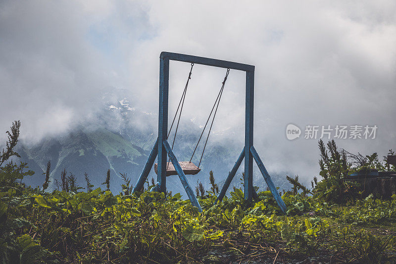 空秋千从吉托高原在卡卡尔山脉，土耳其