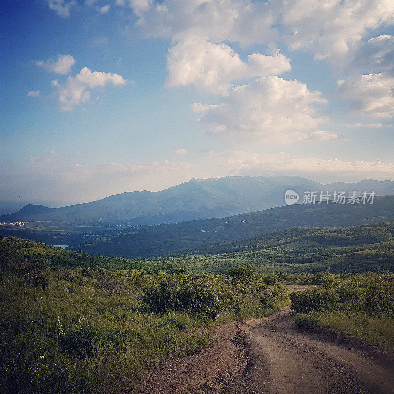 山里的路