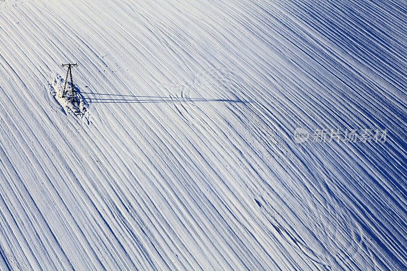 雪地的航拍照片