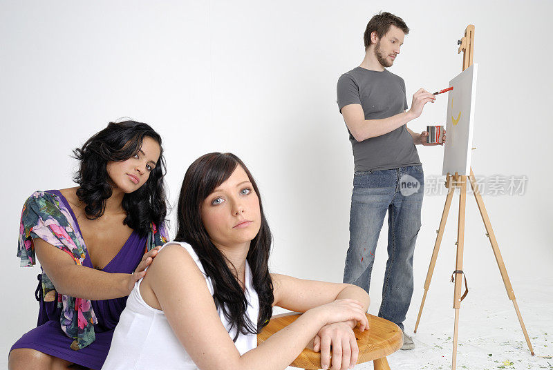 画家和两个女模特