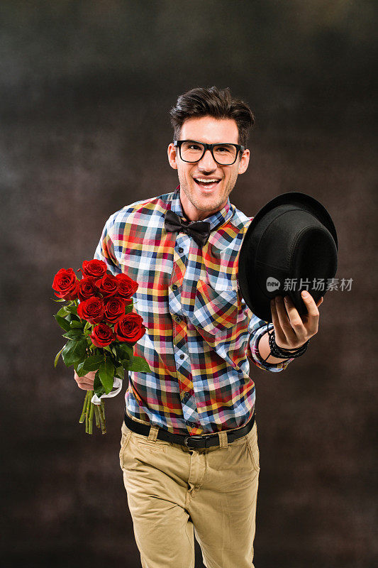 男人用鲜花