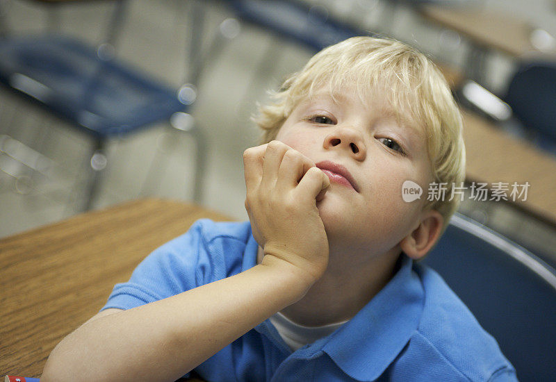 男孩在学校系列