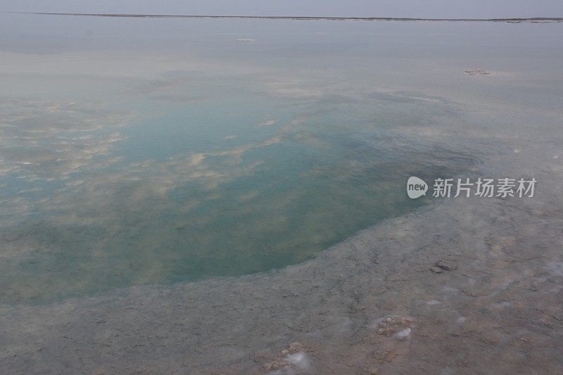 单调的背景死海，以色列