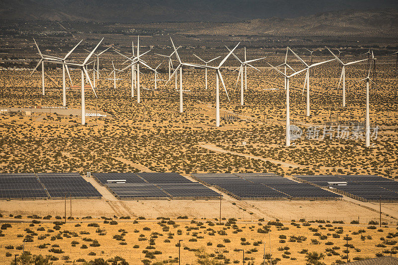 美国加州棕榈泉风力发电场