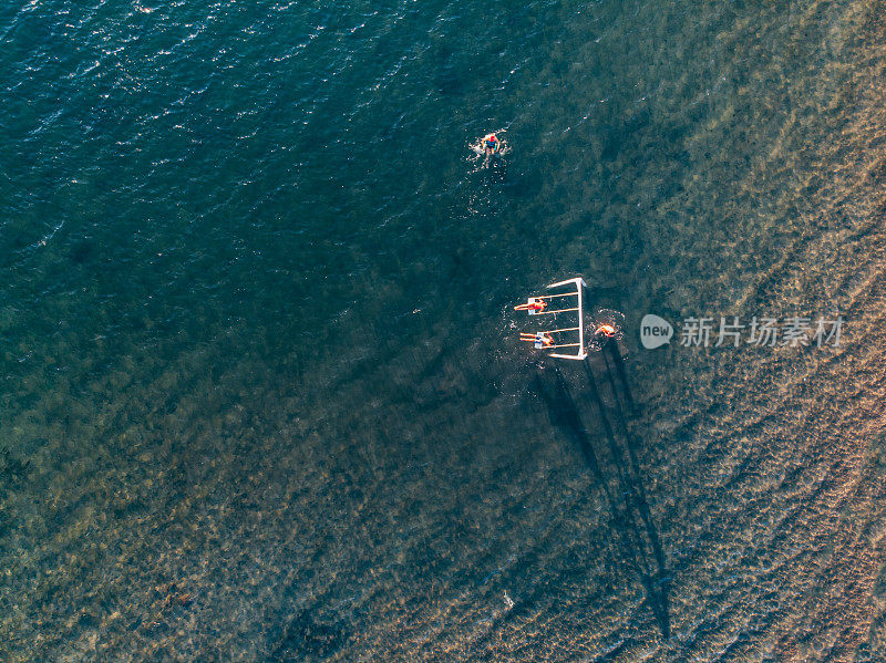 鸟瞰图海滩俱乐部在博德鲁姆