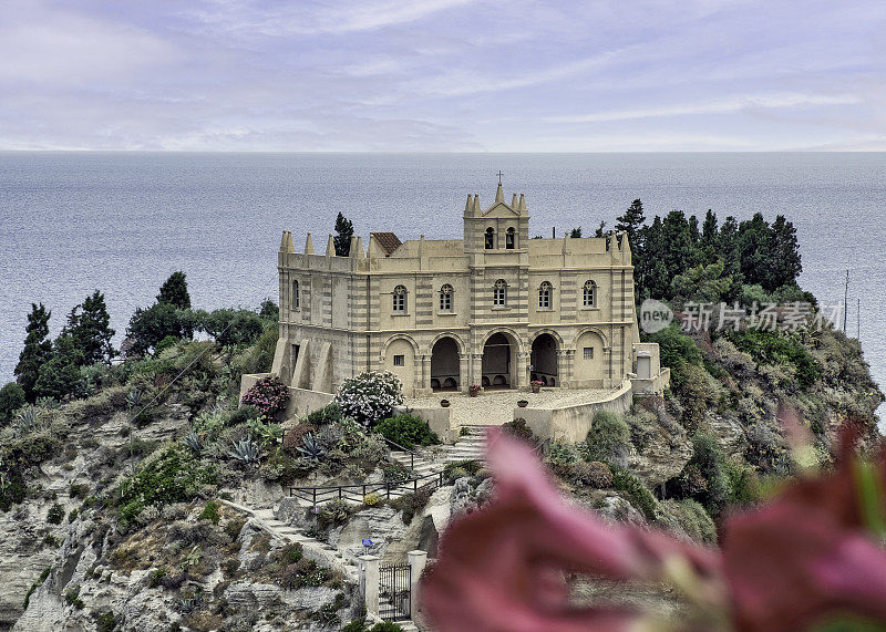 海阔天空的建筑景观