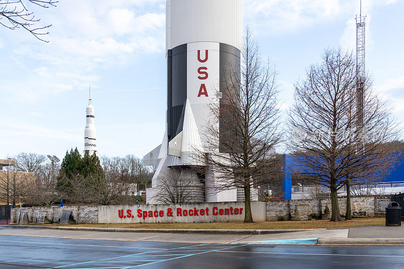 在美国阿拉巴马州亨茨维尔的美国太空和火箭中心，土星5号火箭的基地模拟。