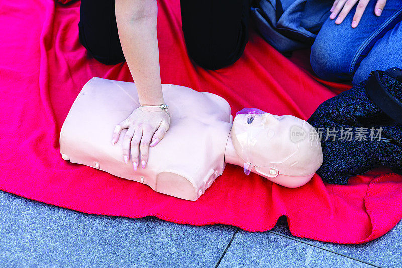 CPR—心肺复苏术和急救课程