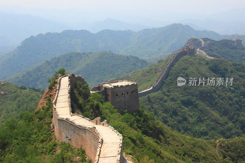 夏天的长城，中国金山岭