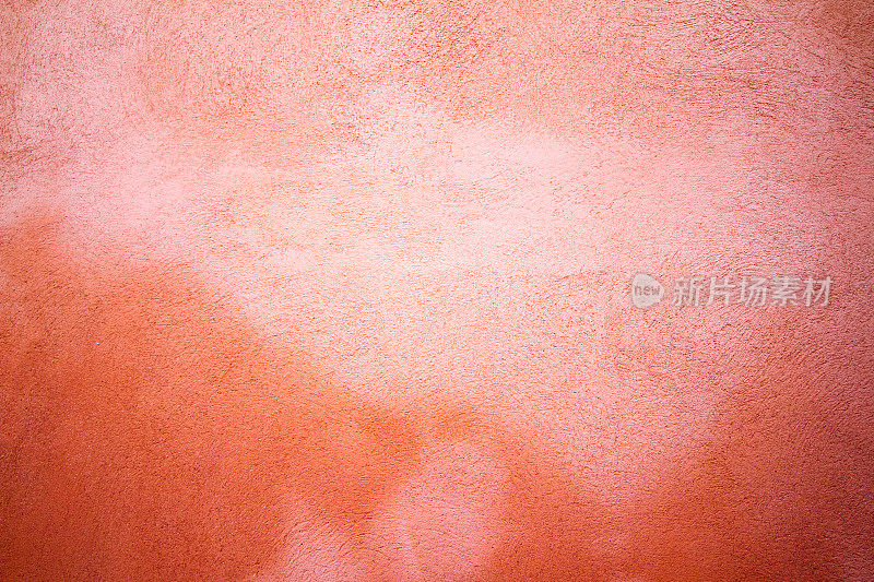 旧西西里墙壁背景:斑驳的粉红色灰泥