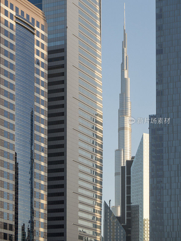 阿拉伯联合酋长国迪拜市中心的摩天大楼
