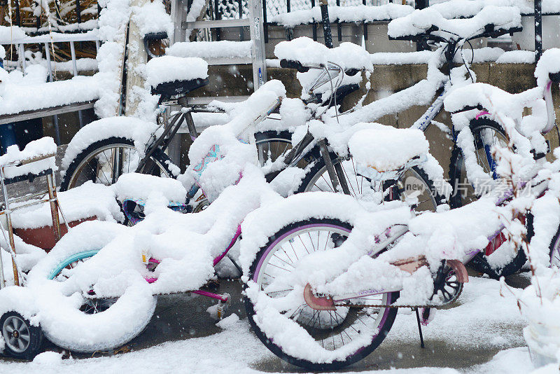 冰雪覆盖