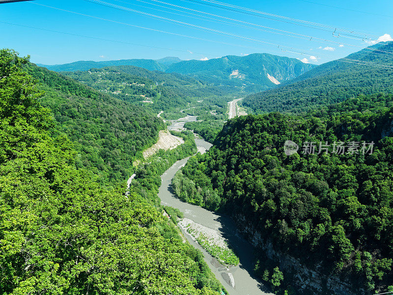 山河鸟瞰图