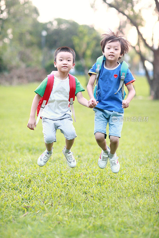 回到学校