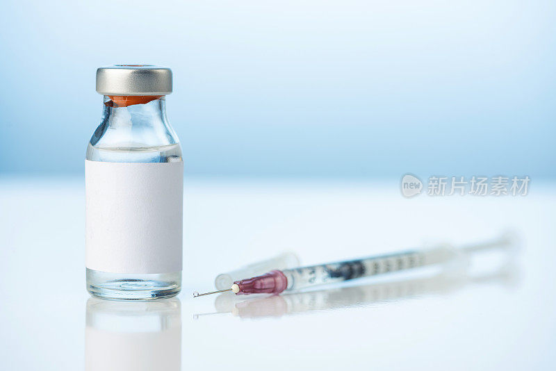 注射器和疫苗瓶