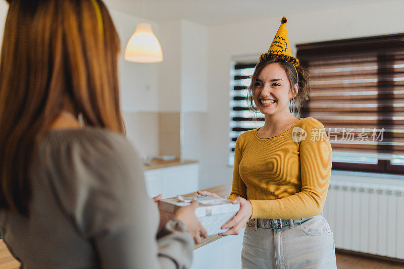 生日礼物