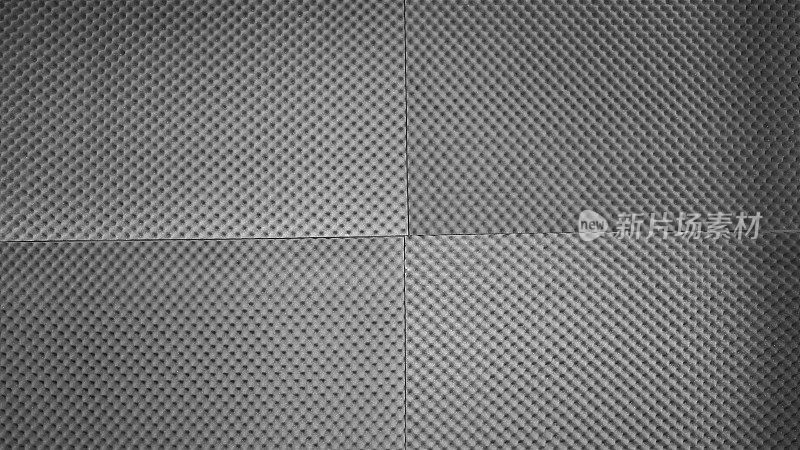 隔音垫声学软泡沫灰色双厚板层的录音室墙壁减少或吸收或保护这个房间从其他假声外部的专业作品。