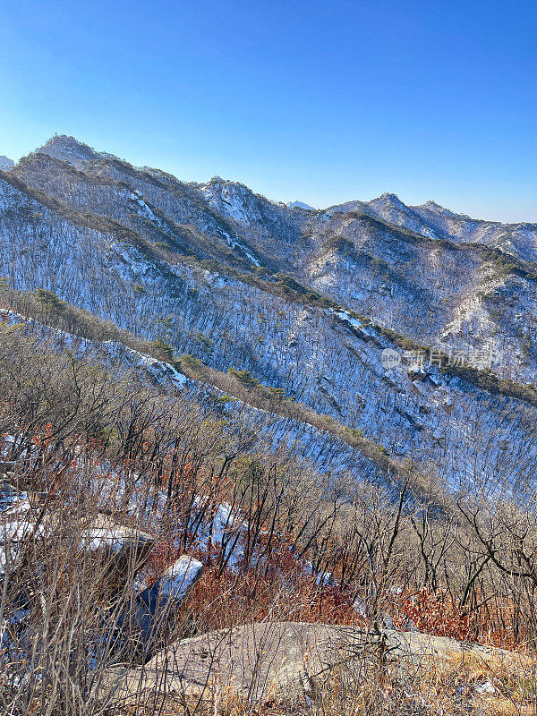 韩国的冬山