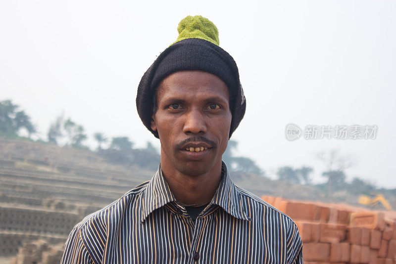 印度制砖工人