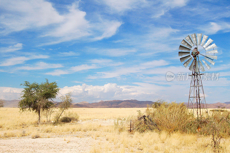 纳米比亚美丽的风力涡轮机