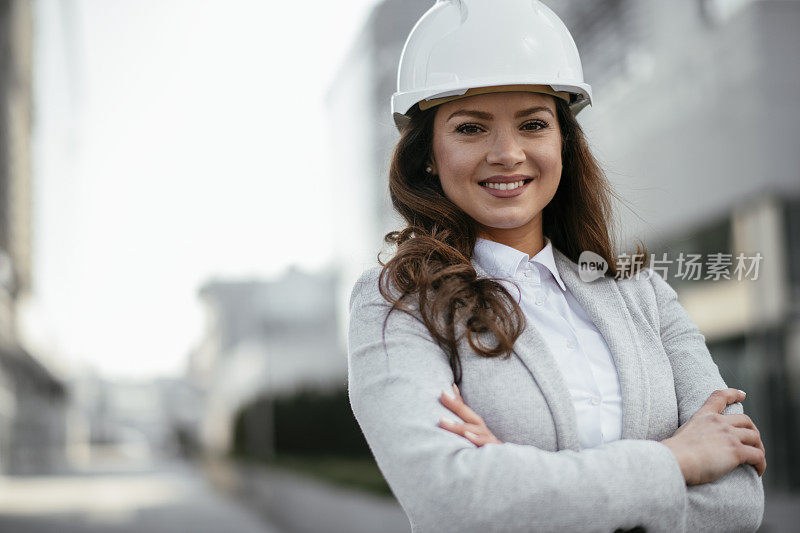 女商人,建筑师,工程师。建筑工地女工程师