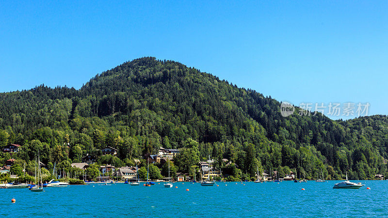 奥地利沃尔夫冈湖风景到圣沃尔夫冈夏季海滨